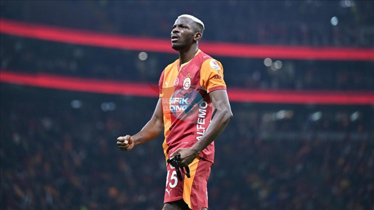 Galatasaray'ın Yıldızı Victor Osimhen'e Dünya Devi Kanca Attı: Transferde Barcelona İddiası!
