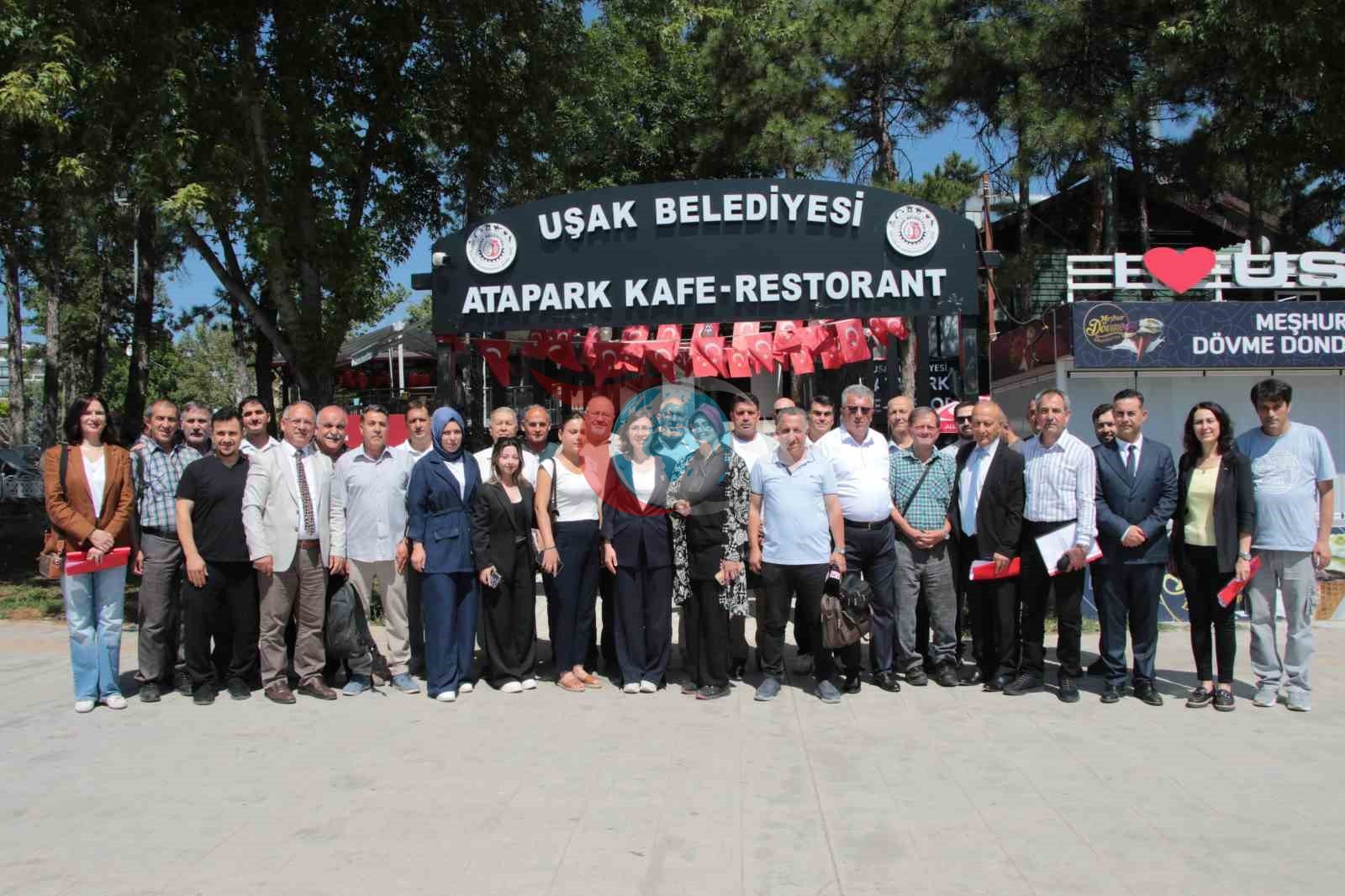 Uşak Belediye Başkan Vekili Hatice Terekeci Özkan'dan Önemli Açıklamalar: Ulaşım, Sosyal Projeler ve Tasarruf Tedbirleri Gündemde
