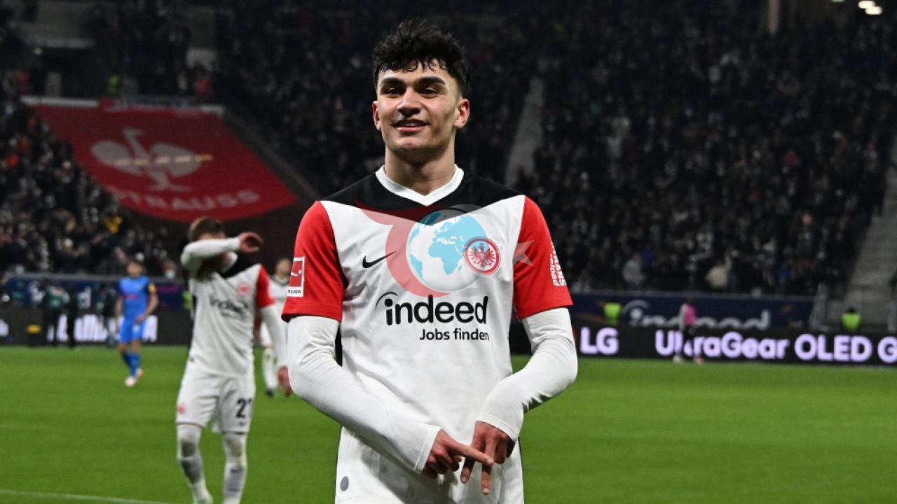Galatasaray'a Can Uzun Transferinde Dişli Rakip: İtalyan Devi Roma Devreye Girdi
