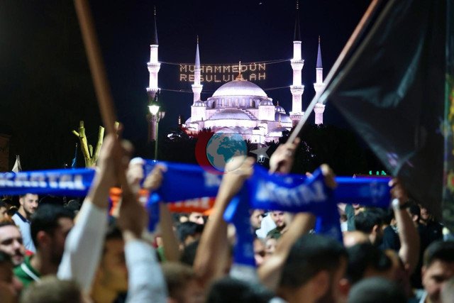 AK Партия Жаштар Уюмунун Аясофияга жүрүшү - Сүрөт: 4