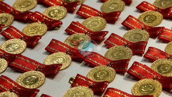Oltin narxining pasayish tendentsiyasi davom etmoqda: standart oltin bir kilogramm uchun 6 million 185 ming liraga tushdi
