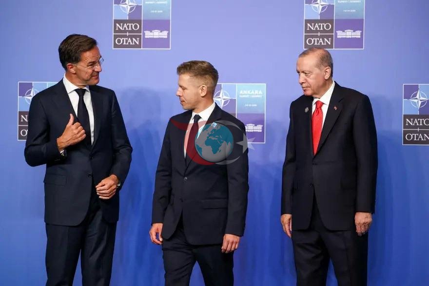Magyar NATO-nun Ankarada keçirilən Sammitində iştirak edib.