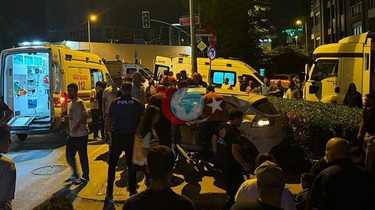 Ümraniye’de Feci Kaza: Hafriyat Kamyonu ile Otomobil Çarpıştı, 1’i Ağır 4 Yaralı