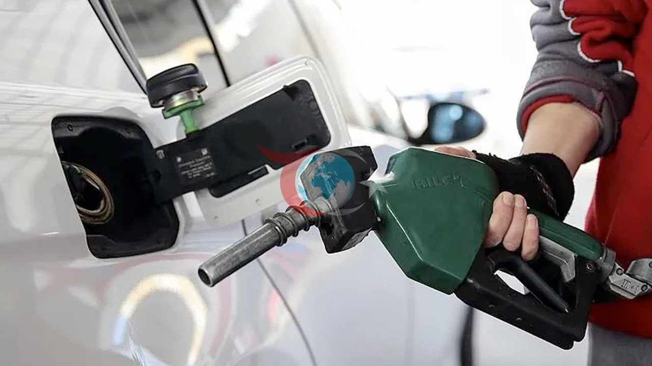 Akaryakıtta Yeni Zam Dalgası: Benzin Fiyatlarına Çarşamba Günü Büyük Ayarlama Geliyor