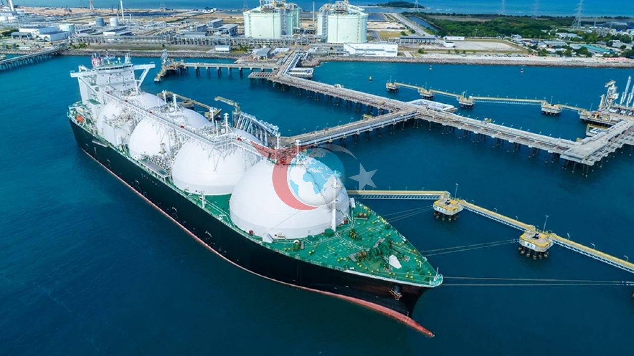 AB'nin Rus Gazı Çelişkisi: Yaptırımlara Rağmen Yamal LNG İthalatında Tarihi Rekor Kırıldı