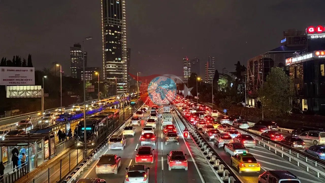 İstanbul'da Plaka Krizi: Harf Grupları Tükeniyor, Yeni Sistem Masada!