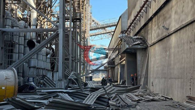 Karadeniz'de Sıcak Saatler: Rusya, Ukrayna’nın Kritik Çornomorsk Limanı’nı Füze ve İHA’larla Vurdu
