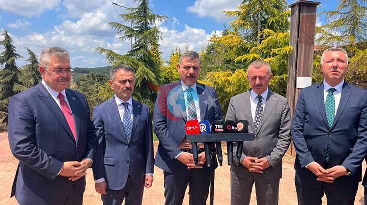 Bakan Mustafa Çiftçi’den Sokak Hayvanları Açıklaması: Yıl Sonuna Kadar Tüm Sokak Hayvanları Barınaklara Alınacak
