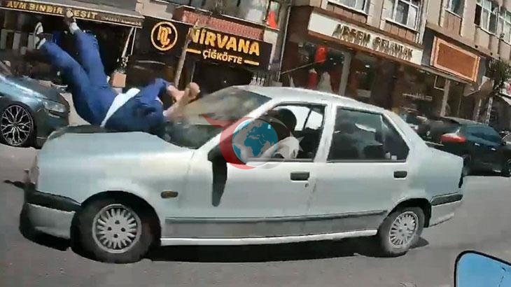 Atış Alanı Caddesi'nde Feci Kaza: Yolun Karşısına Geçmek İsteyen Kadına Otomobil Çarptı!