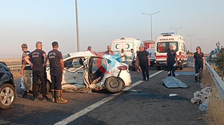 Şanlıurfa'da Katliam Gibi Kaza: Otomobil ile Minibüs Çarpıştı, 2 Ölü, 8 Yaralı