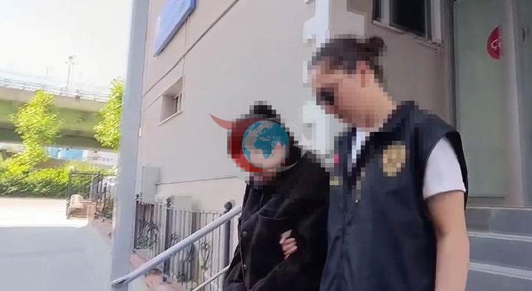 Savdo markazidagi dahshatli voqea Universitetdagi yosh qiz 606 ta o'q bilan ushlandi: Men uni qiz do'stimga olib ketayotgan edim=