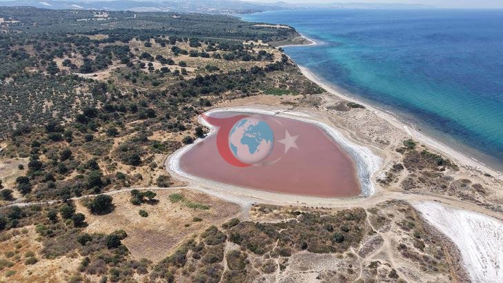 Çanakkale’nin Doğa Harikası Kalpli Göl Yeniden Pembe Rengine Büründü