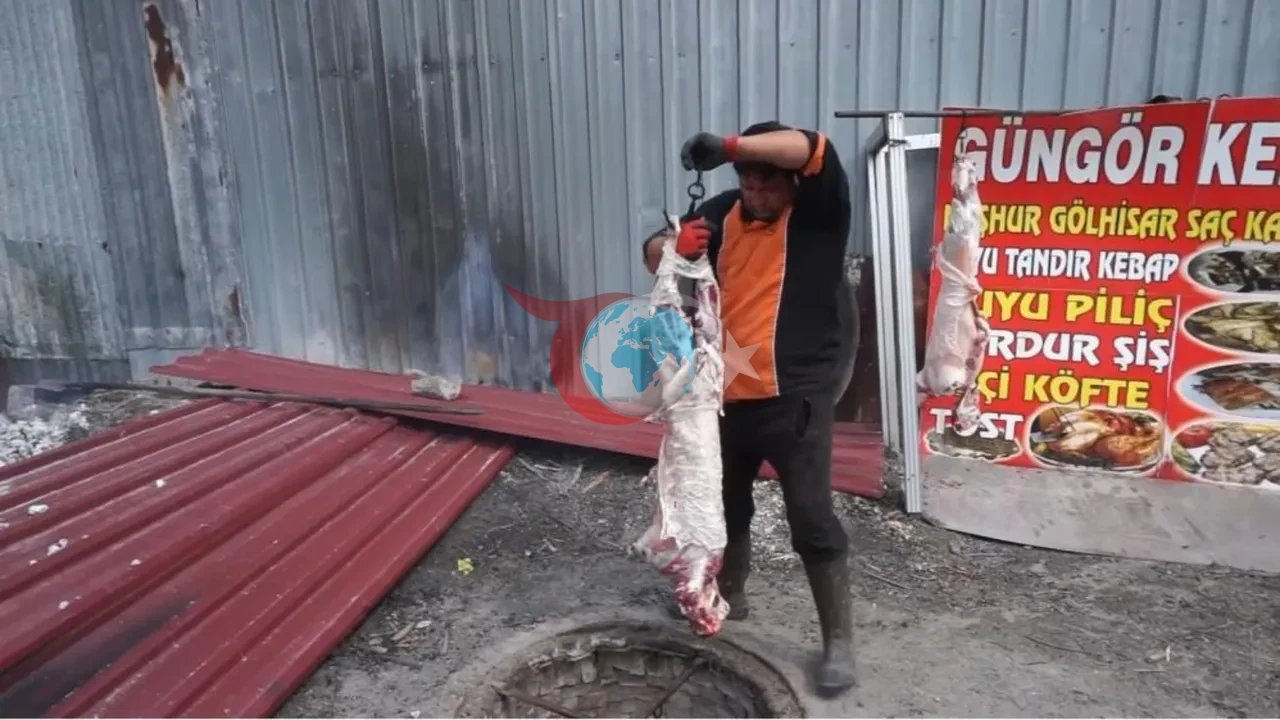 Kiloqramı 800 tl... Yerin altında bişirilir! İnsanlar onu yemək üçün 600 KM uzaqdan gəlir