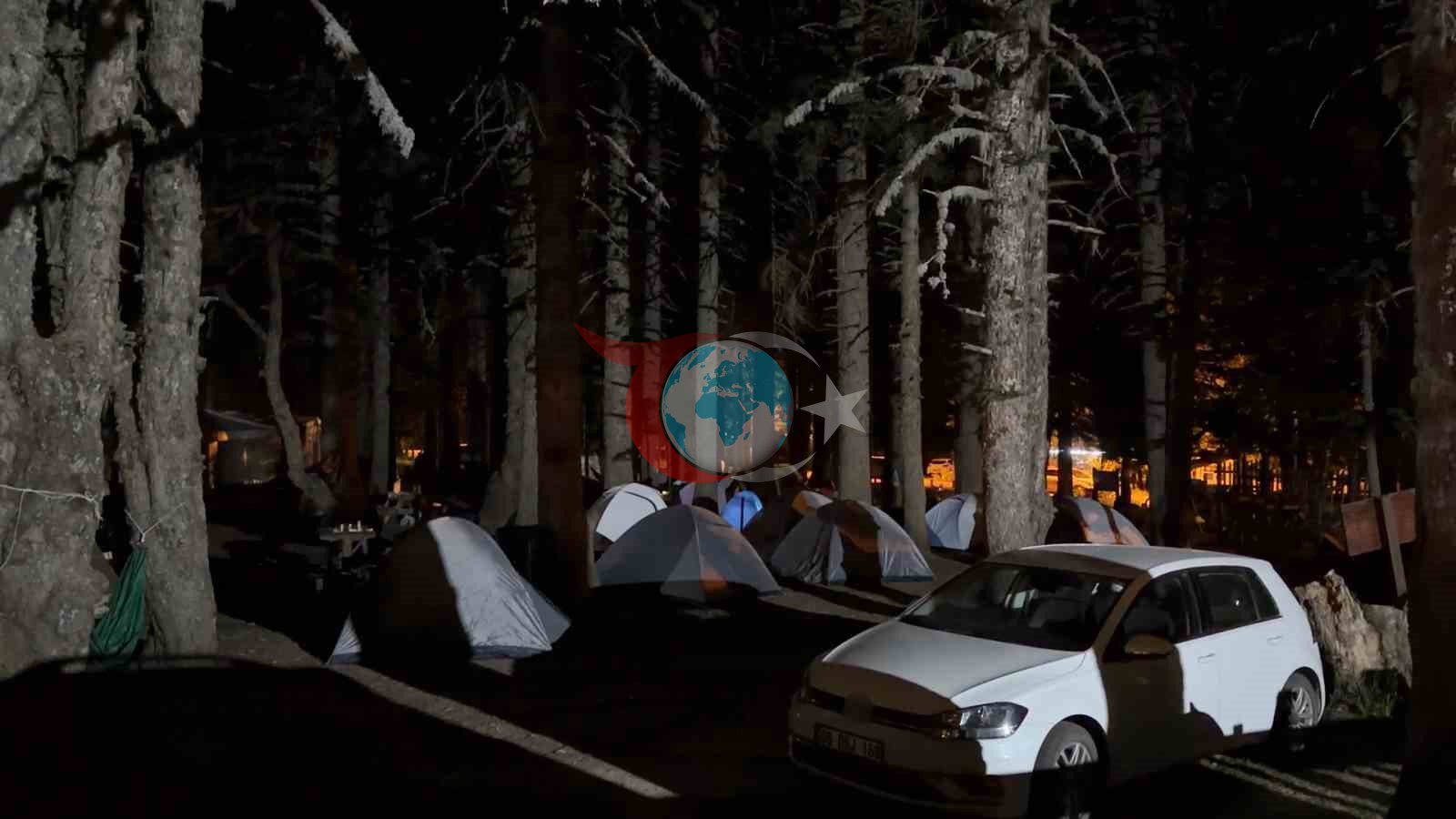 Sıcaktan Bunalanların Doğal Kliması: Hafta Sonunda Uludağ’a Çadır Akını