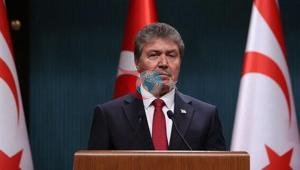 KKTC Başbakanı Üstelden GKRYye dikkat çeken çıkış: Susuz kalırsanız size de su veririz