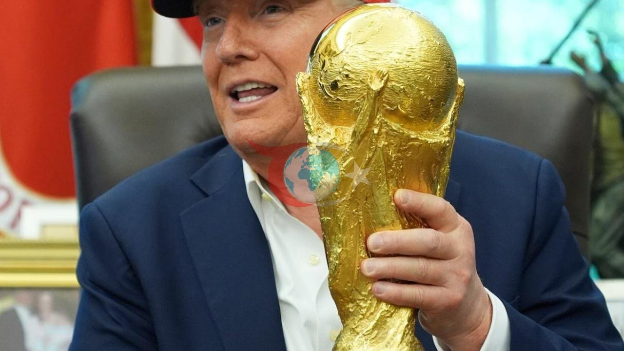 Dünya Kupası Finalinde Donald Trump'a Kurşun Geçirmez Camlı Özel Koruma!