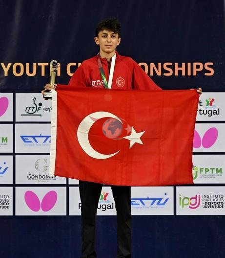Milli masa tenisçisi Görkem Öçal, Avrupa şampiyonu oldu
