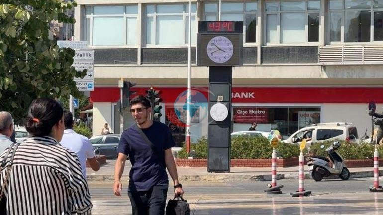 Rayonda havanın temperaturu 5 dəqiqədə 3 dərəcə yüksəldi. Küçələr boş idi