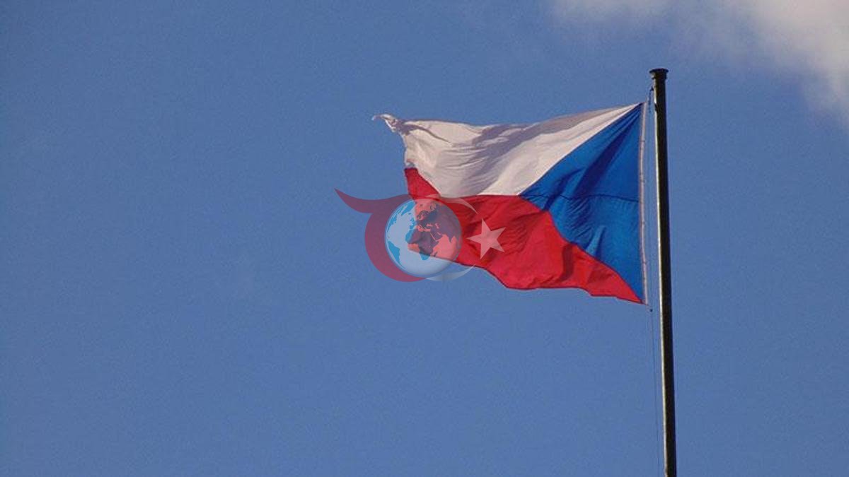 Çekya’da Okullarda Cep Telefonu Yasaklanıyor: Kabineden Dev Adım
