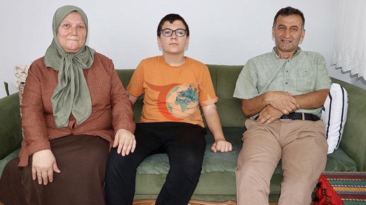 Torununa Destek İçin YKS'ye Giren Trabzonlu Dede Türkiye Birinciliği Gururu Yaşadı