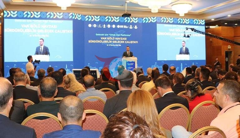 Министр Юмаклы: Климаттын өзгөрүшү жашообуздун так жүрөгүндө болгон маанилүү факт