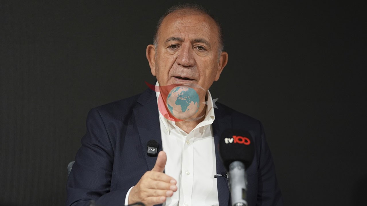 "Ayrıldığınız Gün Pişman Olursunuz!" Gürsel Tekin'den CHP'den Ayrılacaklara Sert Uyarı