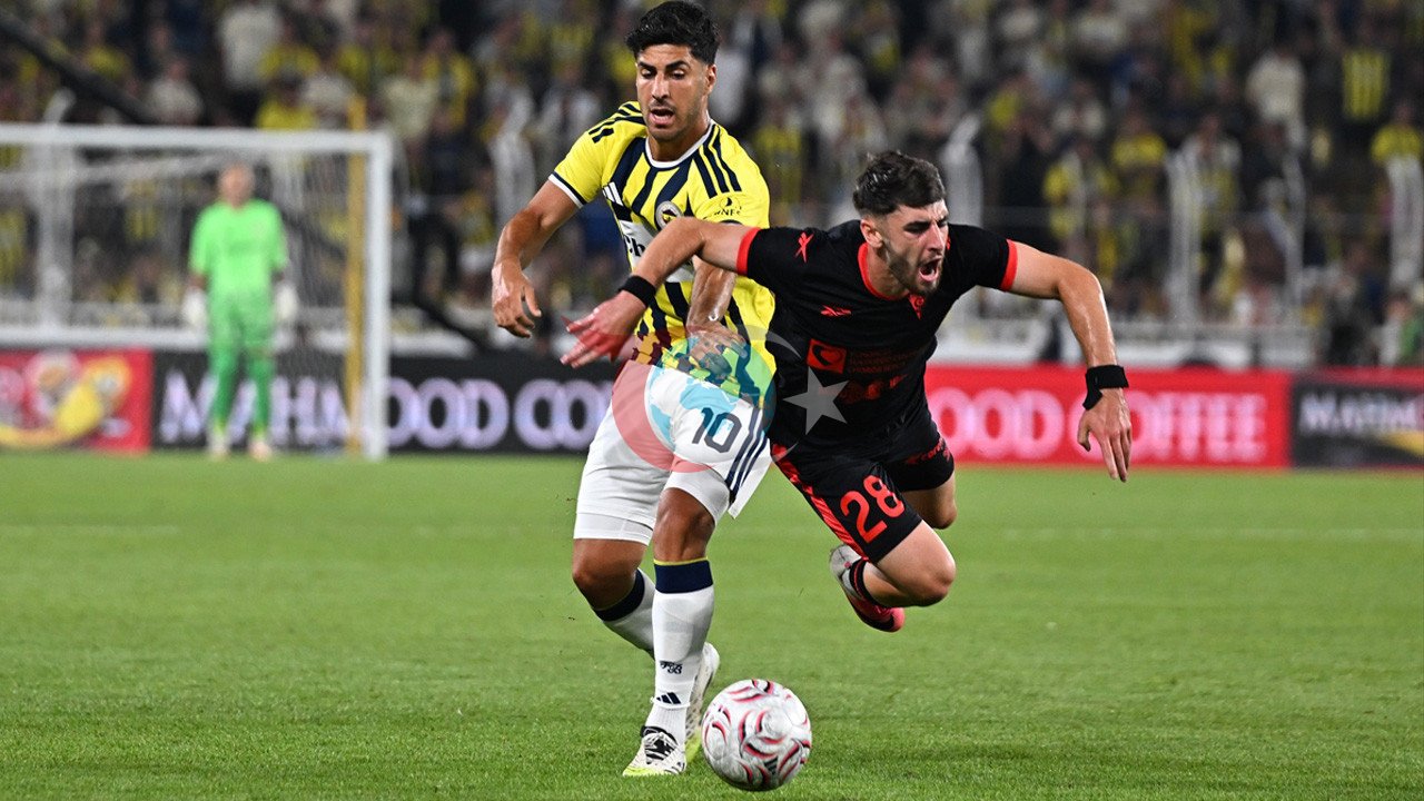 Kadıköy'de Marco Asensio Rüzgarı: Sahaya Adım Attı, Tribünler İnledi!