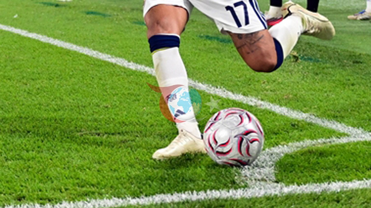 UEFA Şampiyonlar Ligi'nde Dev Gece: Fenerbahçe Avantajı Kaptı, İlk Maçlar Tamamlandı