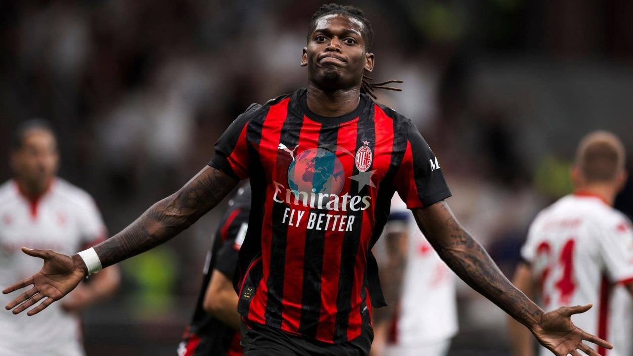 Galatasaray'dan Yılın Transfer Bombası: Milan'ın Yıldızı Rafael Leao İçin 10 Milyon Euro Gözden Çıkarıldı!