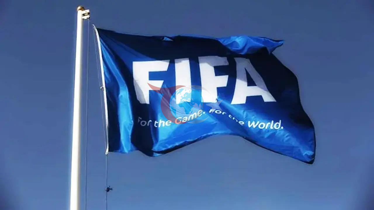 FIFA'dan Şok Karar: Kırmızı-Beyazlı Kulübe 3 Dönem Transfer Yasağı Geldi