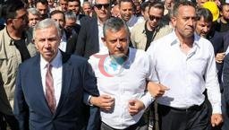 Соңку жаңылыктар: Мансур Йаваштын жаңы партиясы Өзгүрно Өзгөлчестин маалыматынан кийин кандай чечим чыгарат? класс = 