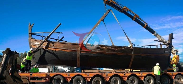 Odyssey destanındaki dönem teknesi, Troya Müzesinde sergileniyor