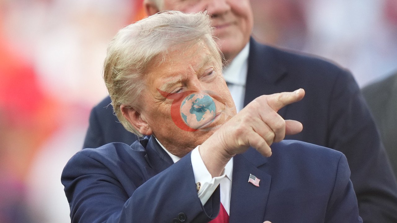 Trump'tan İran ve Husilere Gözdağı: "Tekrar Ederse Ağır Askeri Cezalar Verilecek"
