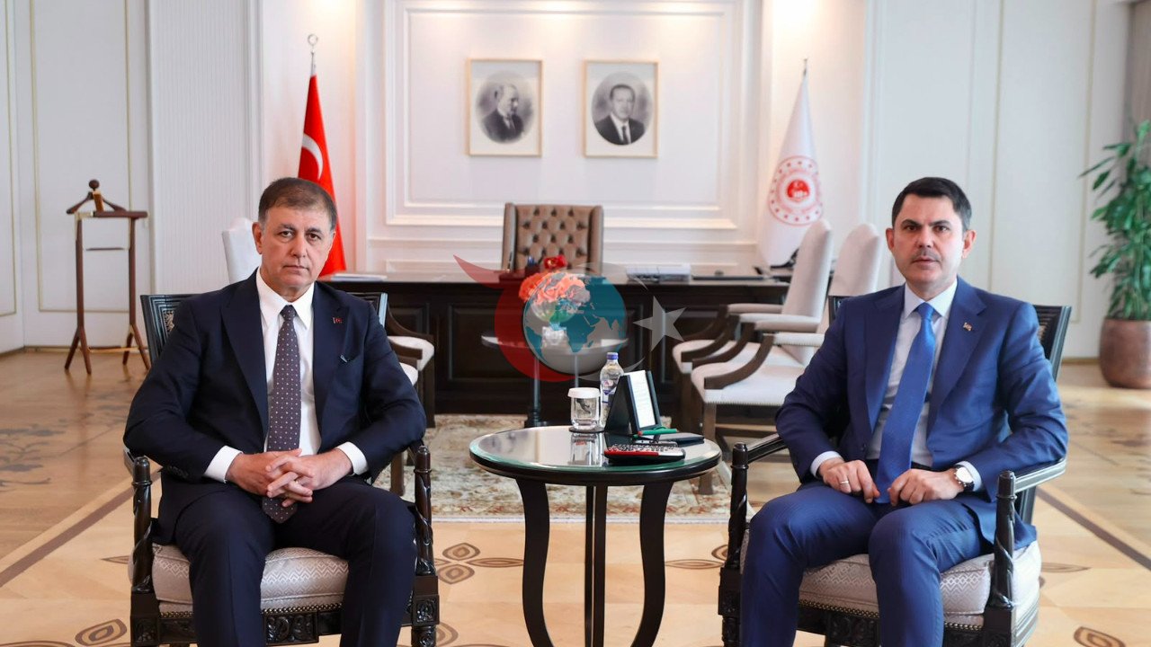 Bakan Murat Kurum ve İzmir Büyükşehir Belediye Başkanı Cemil Tugay Ankara'da Bir Araya Geldi: Kritik İzmir Zirvesi