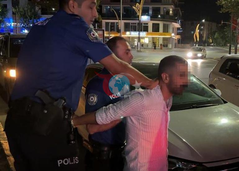 Sərxoş sürücü qəzaya uğradı, polislə davadan sonra xaos 12 nəfər saxlanıldı