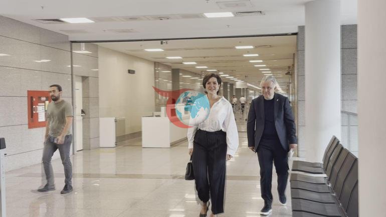 Arkadaş istintaq: Özlem Gürses və Ruşen Çakır ifadə vermək üçün ədliyyədədir