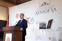 Ünsiyyət Başçısı Duran: Ayasofyanın qübbələri və Quran dərsləri təkrar-təkbirlərlə səsləndi