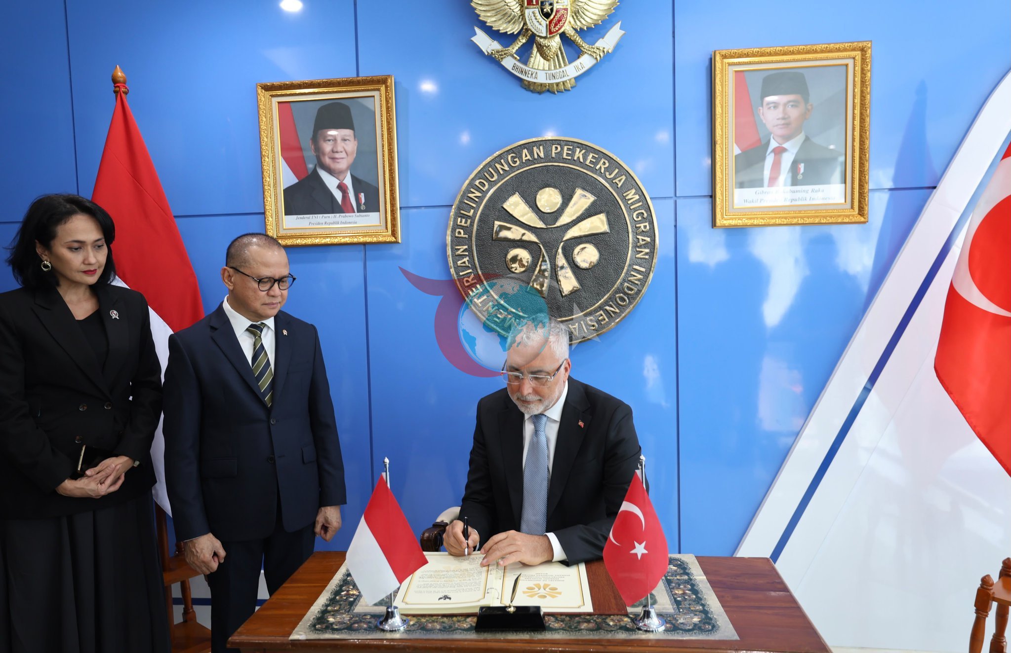 Türkiye ve Endonezya Arasında Çalışma Hayatında Tarihi Adım: İş Birliği Protokolü Cakarta'da İmzalandı
