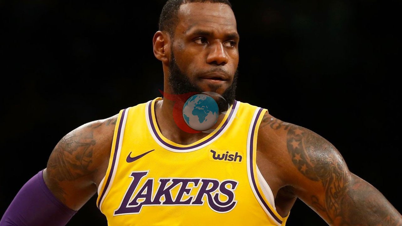 LeBron James Philadelphia 76ers ile Anlaştı: 41 Yaşındaki Efsaneden Sürpriz İmza!