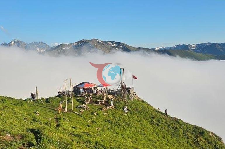 Türkiyənin buludların üstündəki ən bənzərsiz mənzərəsinə ziyarətçi axını