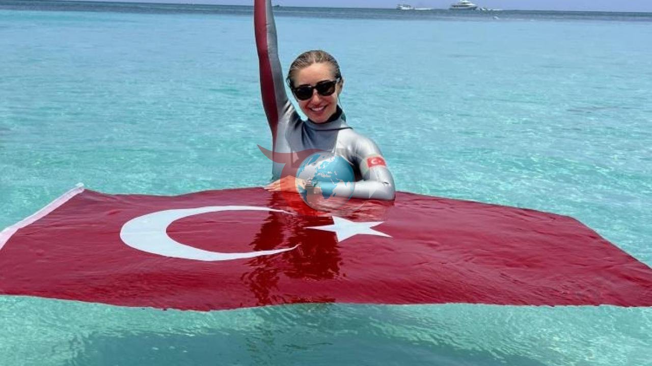Şahika Ercümen Antalya Kaş'ta Çifte Altınla Zirvede: Türkiye Şampiyonası'nda Büyük Başarı