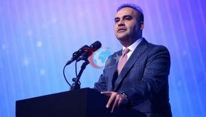 Nazir Kacır beynəlxalq elm olimpiadalarında medal qazanan tələbələri təbrik etdi