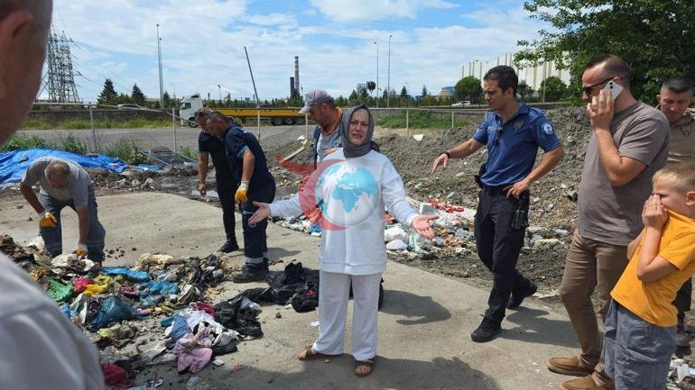 Zonguldakta film gibi olay Altın dolu çanta çöp sanılıp kamyona yüklendi