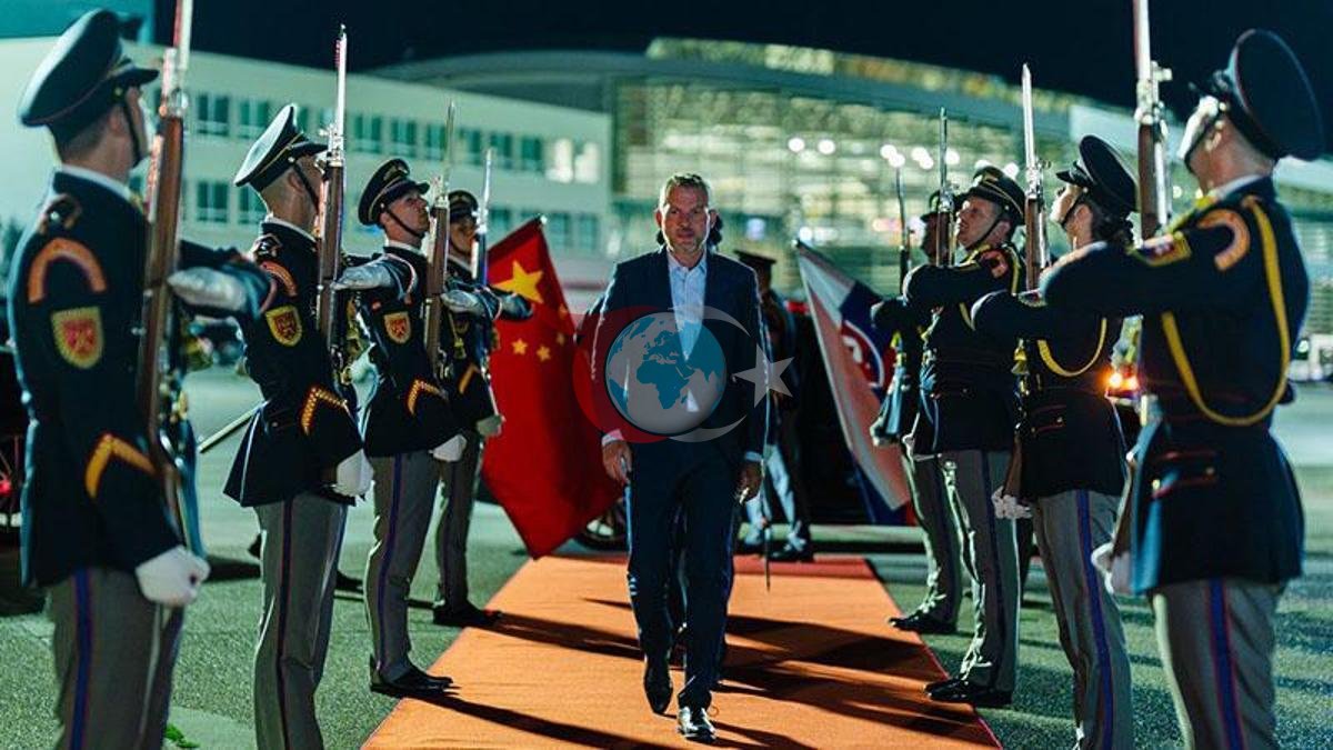 Slovakya Cumhurbaşkanı Peter Pellegrini’den Çin’e Tarihi Ziyaret: Pekin’de Stratejik Zirve