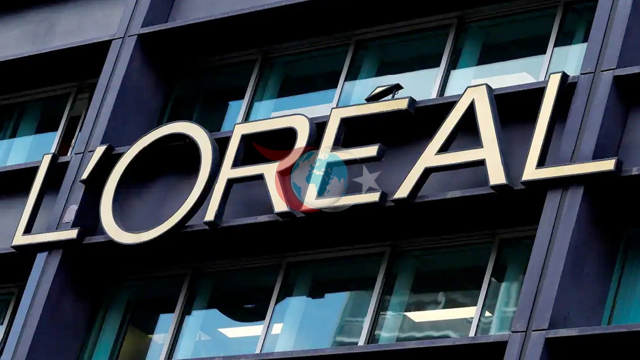 L'Oréal Türkiye’den Kuşaklar Arası Dijital Köprü: 50+ Tekno Kadın Guru Programı’nda Tersine Mentörlük Dönemi Başladı