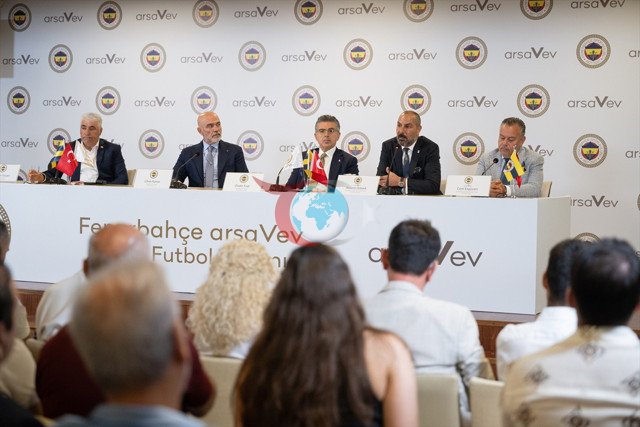 Fenerbahçe ile arsaVev arasındaki yeni iş birliği modelinin tanıtımı yapıldı - Resim: 1