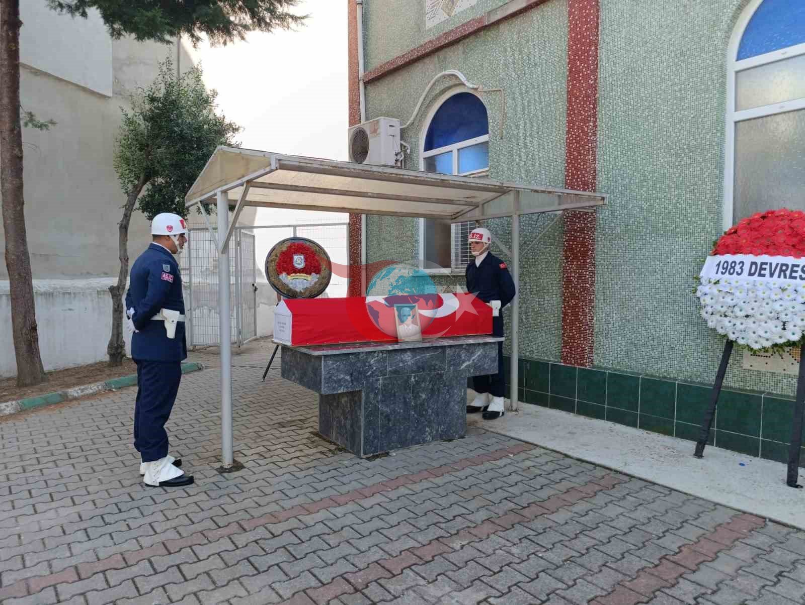 Emekli Binbaşı Özcan Yıldız Son Yolculuğuna Askeri Törenle Uğurlandı