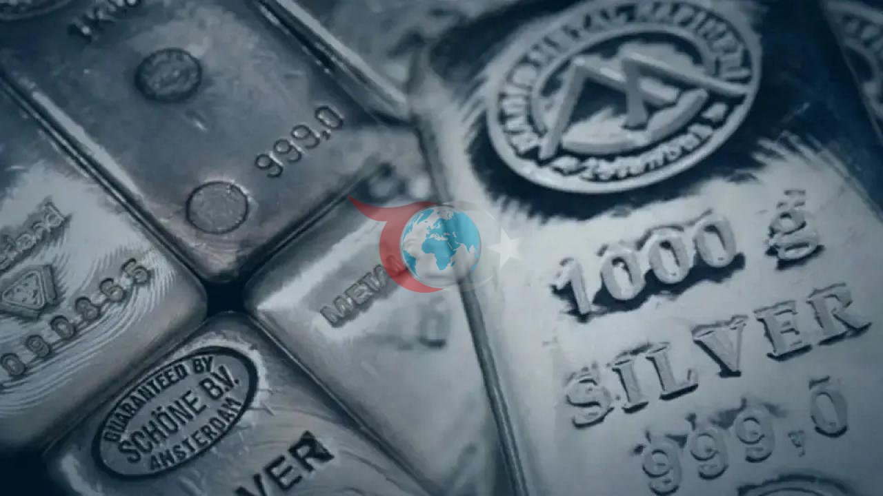 Gümüş Fiyatlarında Yeni Rekor Kapıda: Uzmanlar Yüzde 40 Yükseliş Bekliyor!