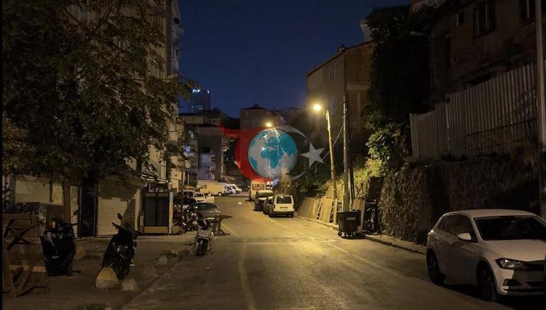 Boşandıqdan sonra düşmənçilik küçələrə sıçradı. O, silahın sapı ilə qadının başına 