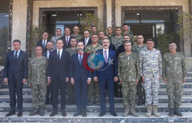 Bakan Fidan, Libyada TSK Görev Grup Komutanlığını ziyaret etti